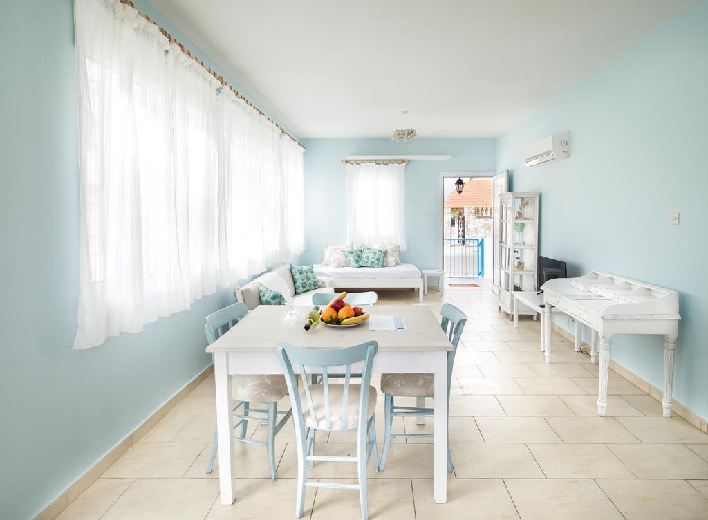 Alcyone Beach House Вороклини Экстерьер фото